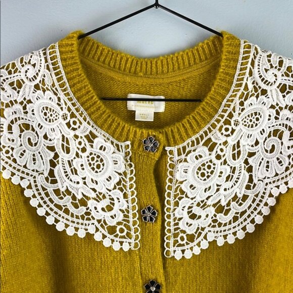 Maeve Yellow Cardigan with Lace Collar Size M - Picture 2 of 7